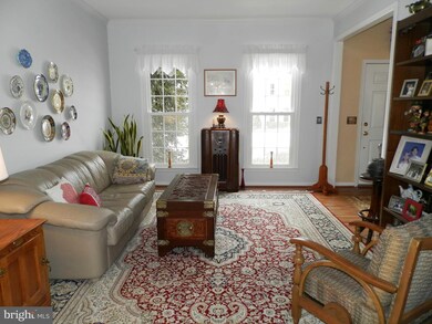 15410 Cedarhurst Ct, Centreville, VA 20120 - photo 5
