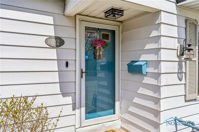 242 E Yates Ave, Findlay, OH 45840 - photo 3