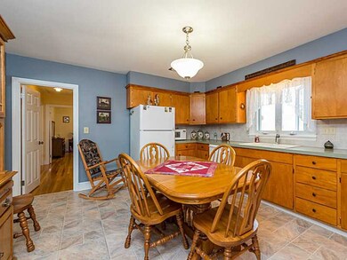 66 Monty Ave, Woonsocket, RI 02895 - photo 5