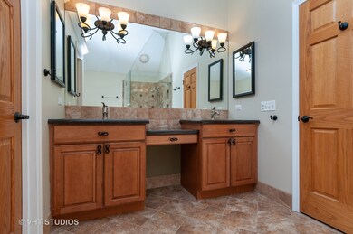 4240 Clearwater Ln unit 2, Naperville, IL 60564 - photo 2