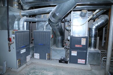 418 Talbot Ave, Dorchester Center, MA 02124 - photo 7