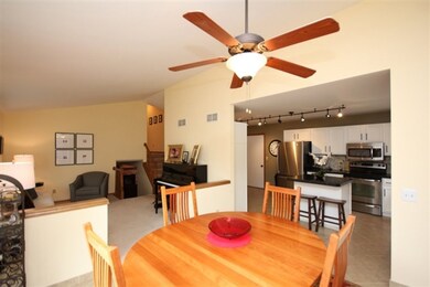 640 Cherry Wood Dr, Oregon, WI 53575 - photo 7