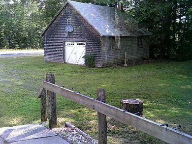 Garage.