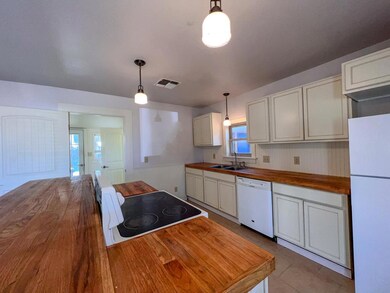 Ample Cabinet Space