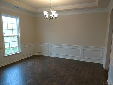 Formal Dining