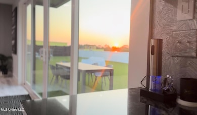 1302 Magnolia St unit B301, Gulfport, MS 39507 - photo 4