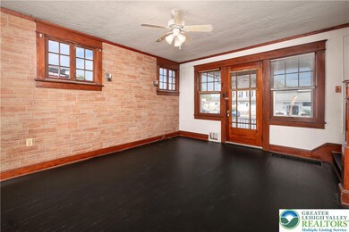 1049 S 25th St, Easton, PA 18045 - photo 3