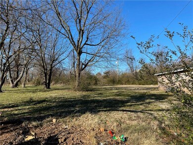 Lot 5 W Hendrix St, Rogers, AR 72756 - photo 4