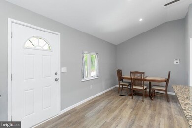 1004 Diamond St, Sellersville, PA 18960 - photo 6