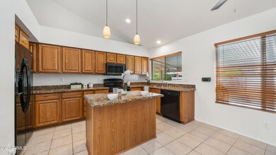 2560 N Lindsay Ln Unit 15 - 06