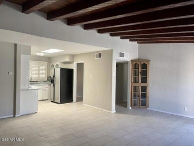 2709 Frankfort Ave unit A, El Paso, TX 79930 - photo 5