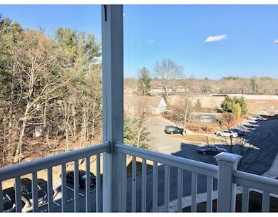 Spicket Commons unit 414, Methuen, MA 01844 - photo 6