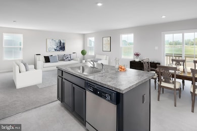 122 Shiningfield Ct, Middle River, MD 21220 - photo 6