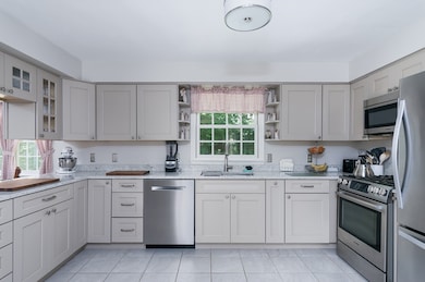 2 Simon Davis Dr, Rutland, MA 01543 - photo 3