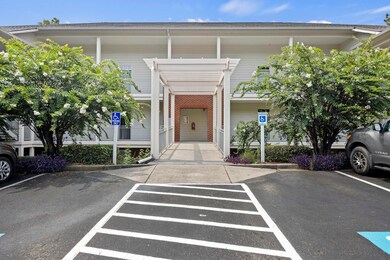 Entry way to building