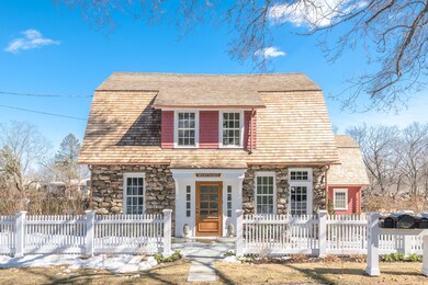 350 Riverside_1DC1193