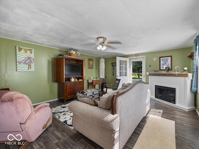 6982 E Michigan Rd, Waldron, IN 46182 - photo 6