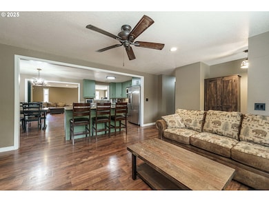 569 22nd St, Washougal, WA 98671 - photo 7