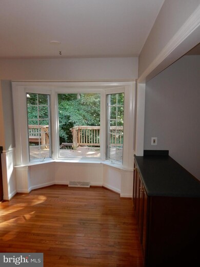 5015 Mignonette Ct, Annandale, VA 22003 - photo 7