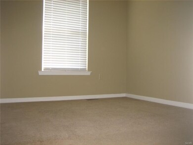 703 Bach Ct, Freemansburg, PA 18017 - photo 7