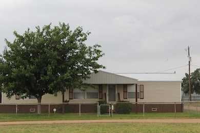 1814 SE 5001, Andrews, TX 79714 - photo 3