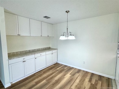 3912 NW Cinnamon Tree Cir, Jensen Beach, FL 34957 - photo 6