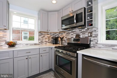 523 Ridley Cir, Morton, PA 19070 - photo 6