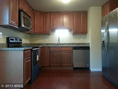 2705 Country Club Rd, Hyattsville, MD 20785 - photo 7