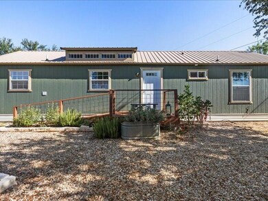 120 Virginia Dr, Granbury, TX 76049 - photo 4