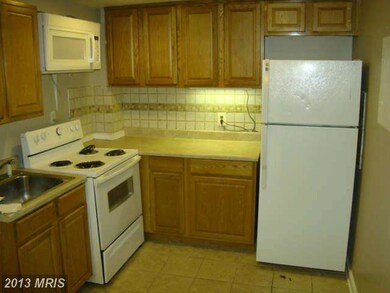 18631 Amidon Ave, Triangle, VA 22172 - photo 5