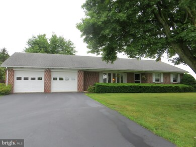 1721 County Line Rd, Bechtelsville, PA 19505 - photo 2