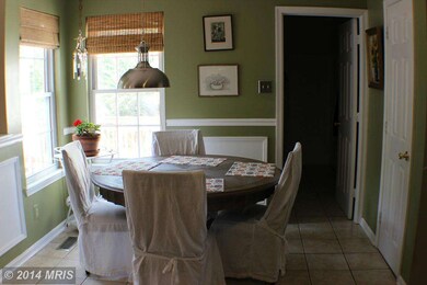 7507 Patterson Ct, Sykesville, MD 21784 - photo 4