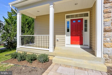 6704 Brooklyn Bridge Rd, Laurel, MD 20707 - photo 2