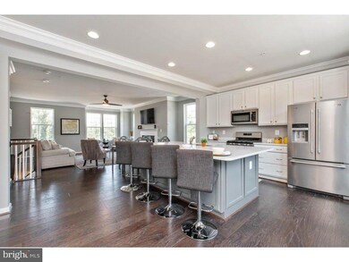 330 Buckeye Cir, La Plata, MD 20646 - photo 3