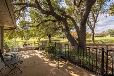 5124 Largo Dr, Granbury, TX 76049 - photo 3