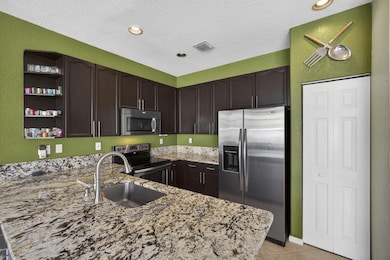 4159 Lake Tahoe Cir, West Palm Beach, FL 33409 - photo 2