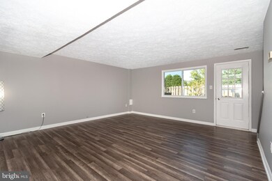 7184 Glenmeadow Ct, Frederick, MD 21703 - photo 7