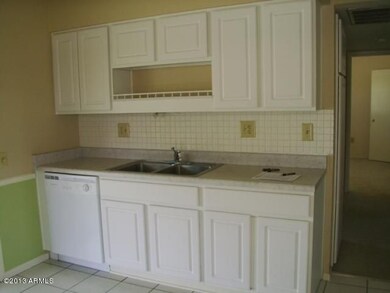 9618 W Granada Dr, Sun City, AZ 85373 - photo 2