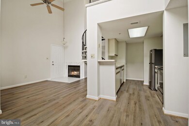 14125 Bowsprit Ln unit 409, Laurel, MD 20707 - photo 6