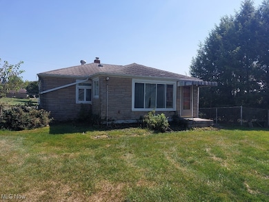 102 Valley Rd, Mingo Junction, OH 43938 - photo 3