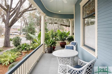 121 E 36th St, Savannah, GA 31401 - photo 2