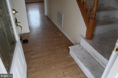 1713 Congress Dr, Blackwood, NJ 08012 - photo 4