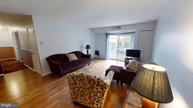 161 N Emory Dr unit 8, Sterling, VA 20164 - photo 4