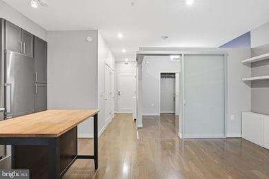 Octave 1320 unit 210, Silver Spring, MD 20910 - photo 5