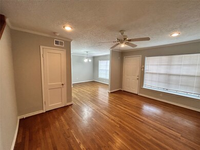 1820 Binz St unit 7, Houston, TX 77004 - photo 2