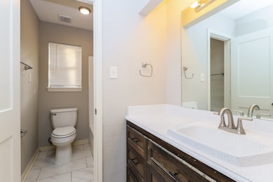 2030 Lone Rock Dr, Kingwood, TX 77339 - photo 3