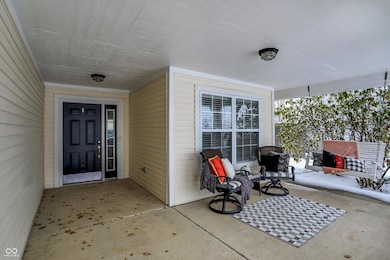 10718 Morristown Ct, Carmel, IN 46032 - photo 6