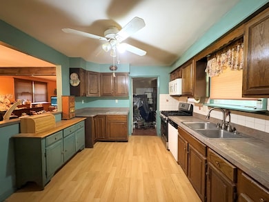 128 W Hayes Ave, Galloway, NJ 08205 - photo 4