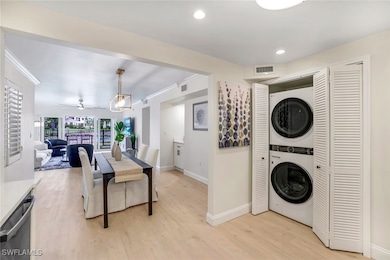 4150 Crayton Rd unit B2, Naples, FL 34103 - photo 7