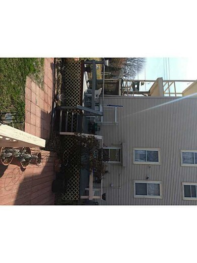 233 2nd Ave, Woonsocket, RI 02895 - photo 5